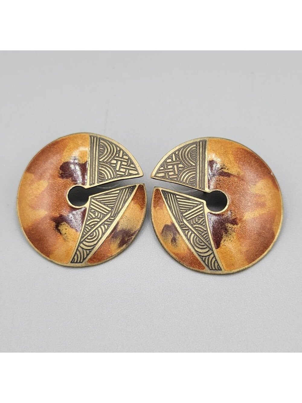 Vintage Berébi Round Metal Enamel Post Earrings With Tribal Pattern Design